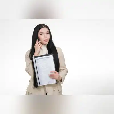 龚月